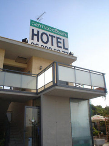 Campo Olivar Appartement Valencia Buitenkant foto
